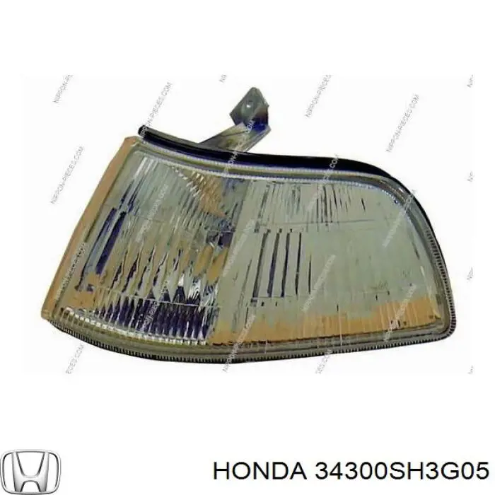 Габарит передний правый на Honda Civic IV 