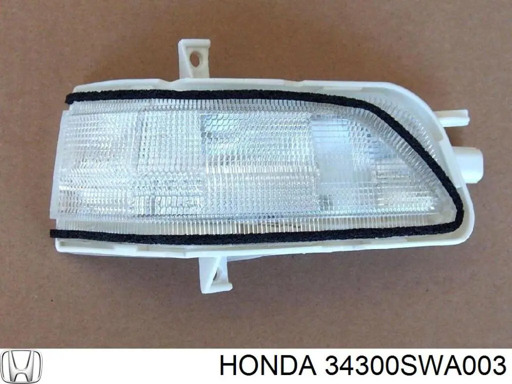 Указатель поворота зеркала правый на Honda CR-V RE