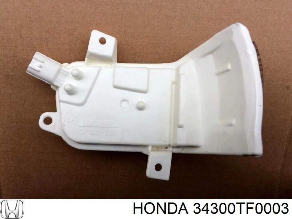 Правый указатель поворота Alkar 6202946 цена, от 25.93 USD