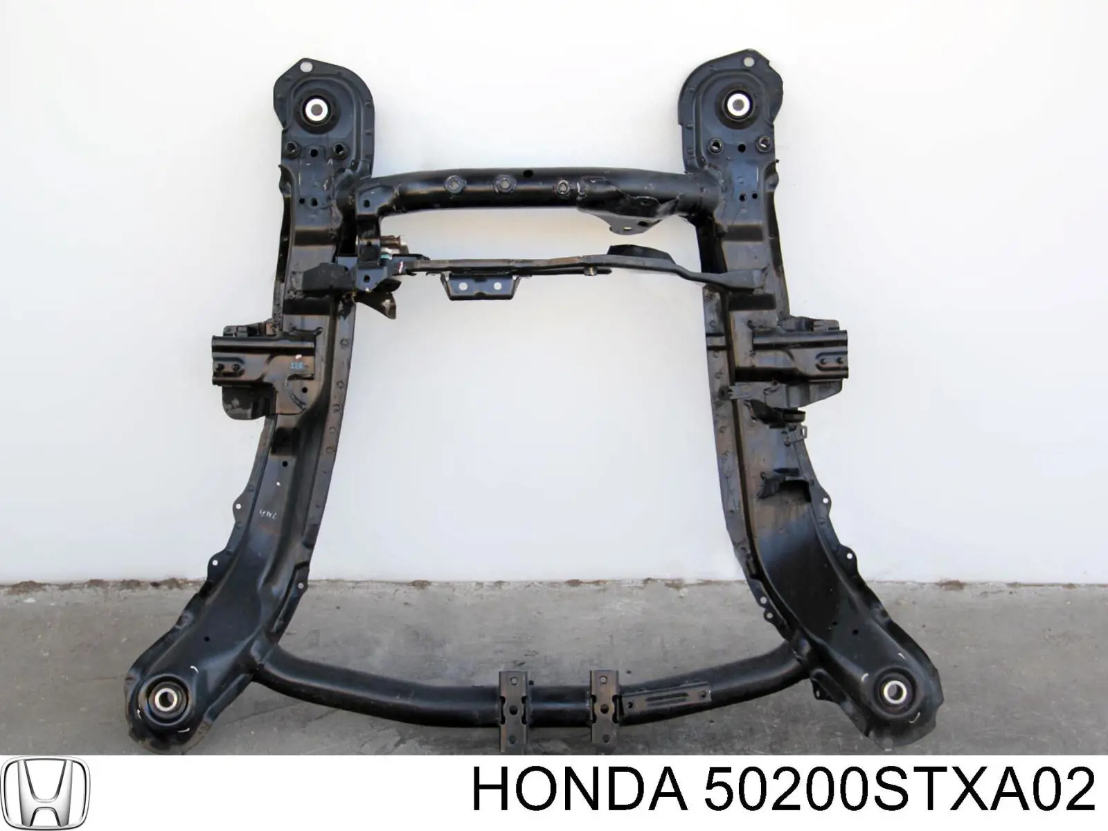 Подрамник передний 50200STXA02 Honda