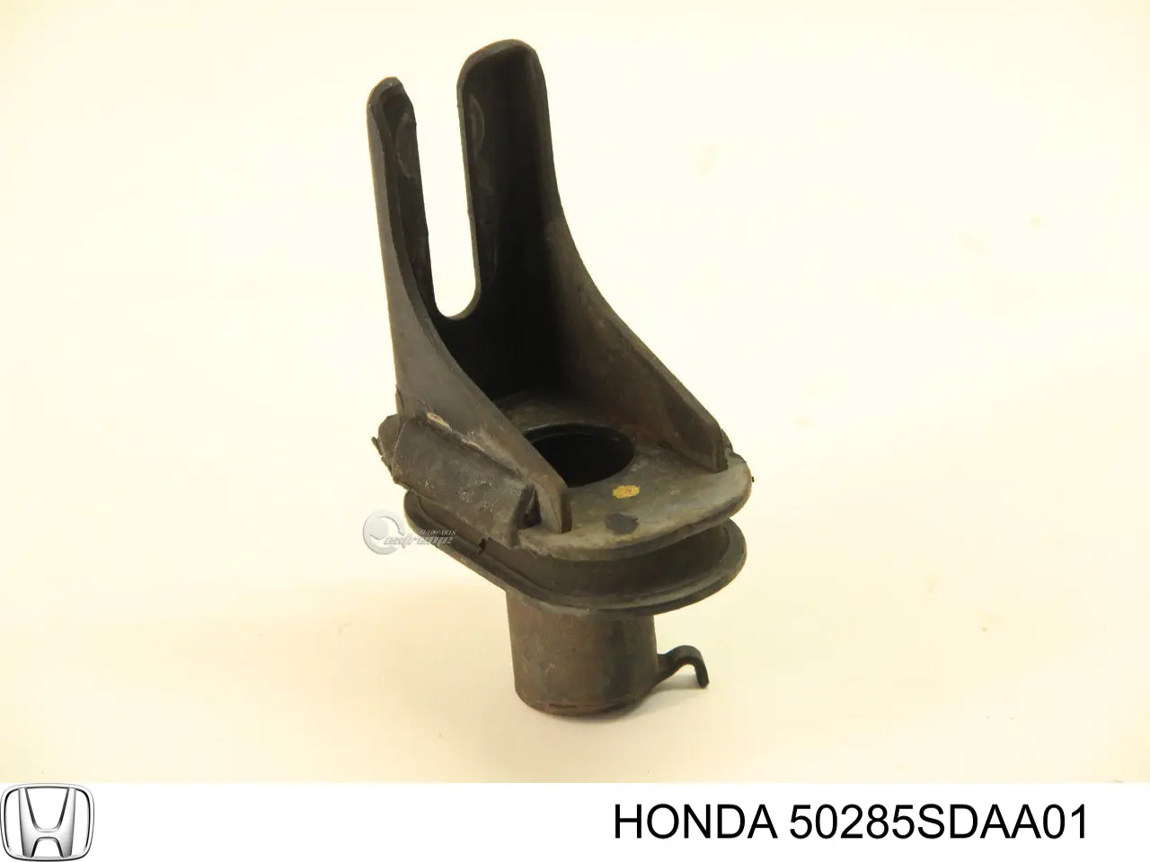 Сайлентблок передней балки Honda 50285SDAA01 цена, от 29.57 USD