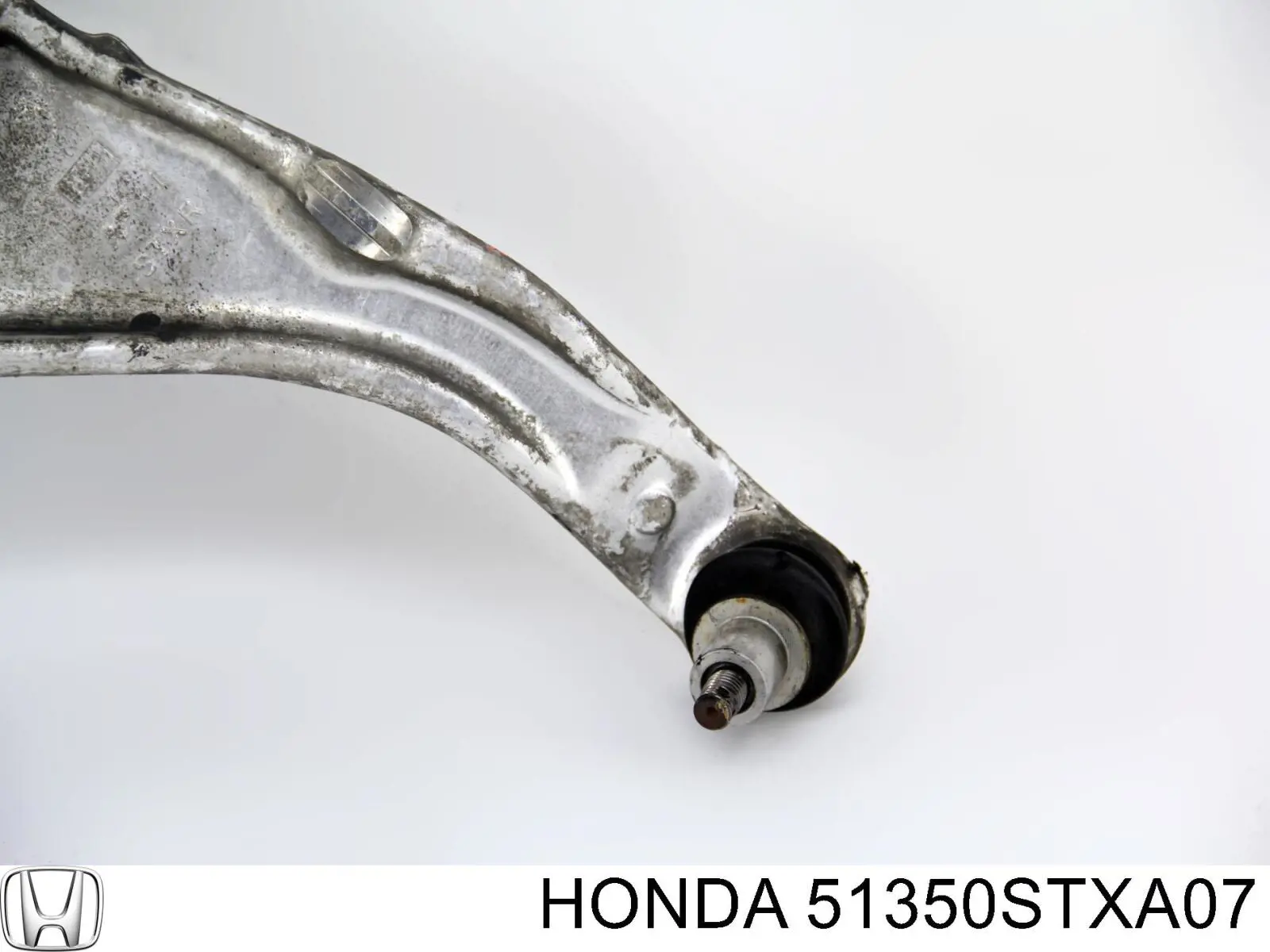 Купить 51350STXA05 Honda Нижний правый рычаг передней подвески