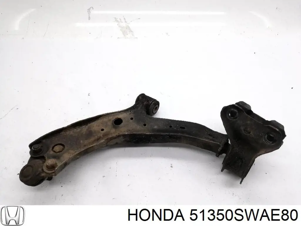 Правый рычаг передней нижней подвески Honda 51350SWAE80 цена, от 66.35 USD