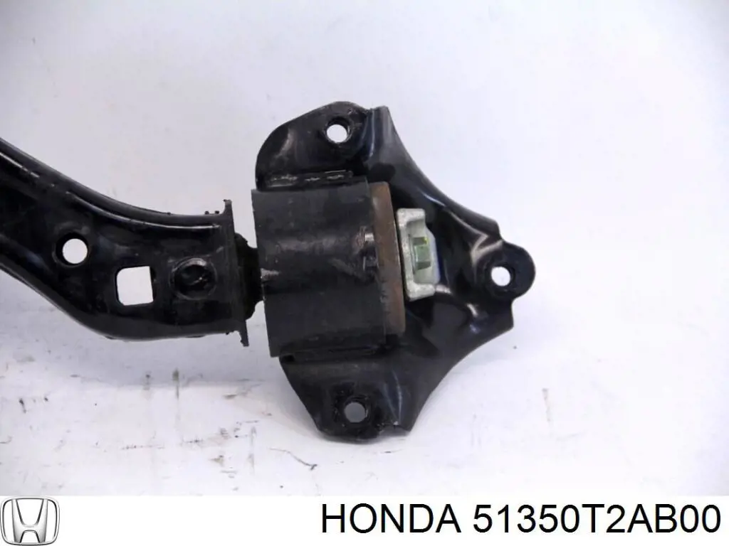 Купить 51350T2AB00 Honda Нижний правый рычаг передней подвески