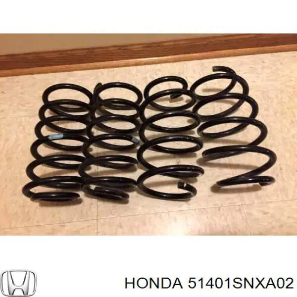51401SNXA02 Honda пружина передняя правая