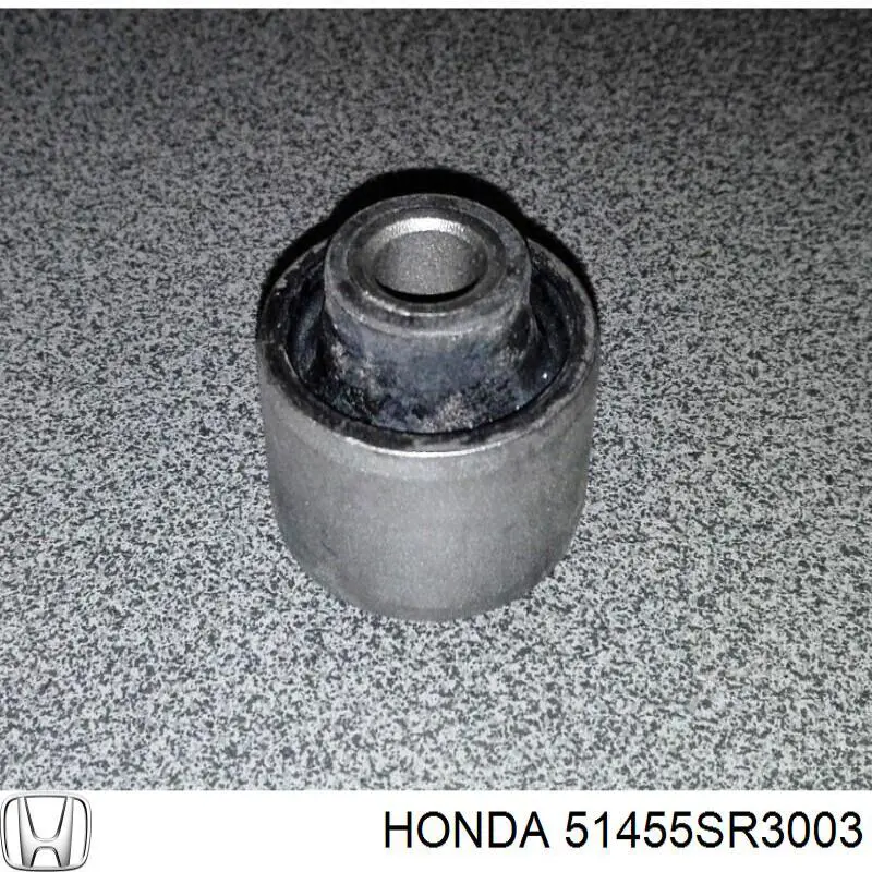 Сайлентблок переднего верхнего рычага 51455SR3003 Honda