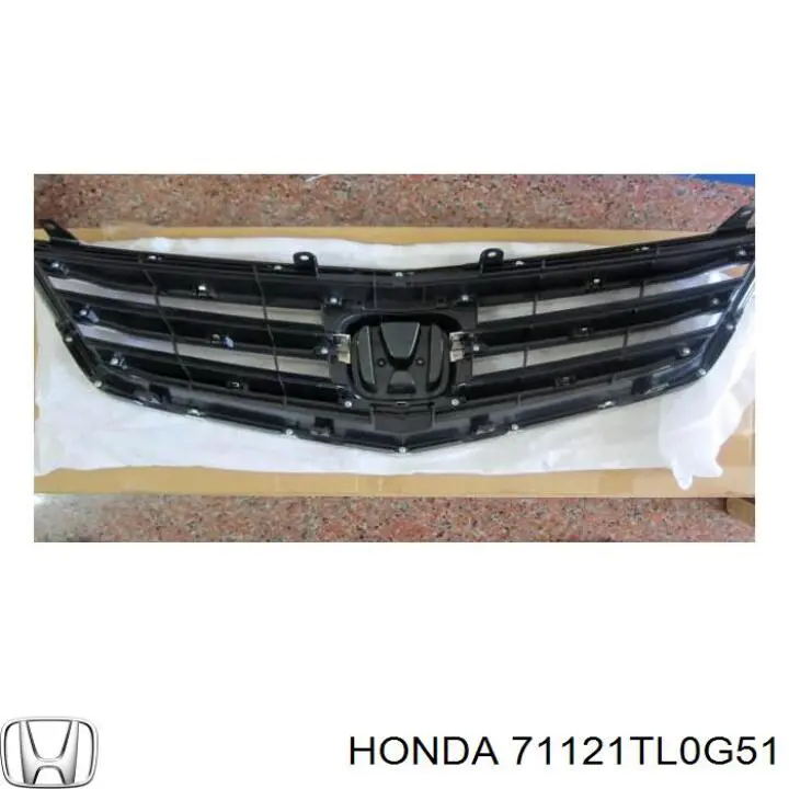 Облицовка радиатора Polcar 38D105 цена, от 96.62 USD