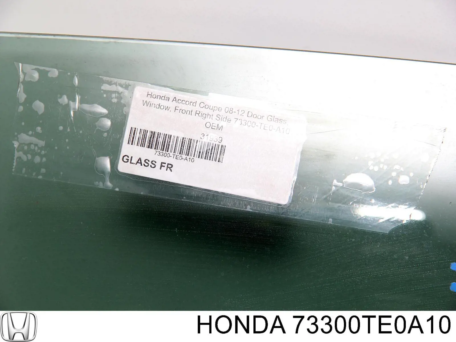 GS3024D302 XYG Стекло передней двери, правой