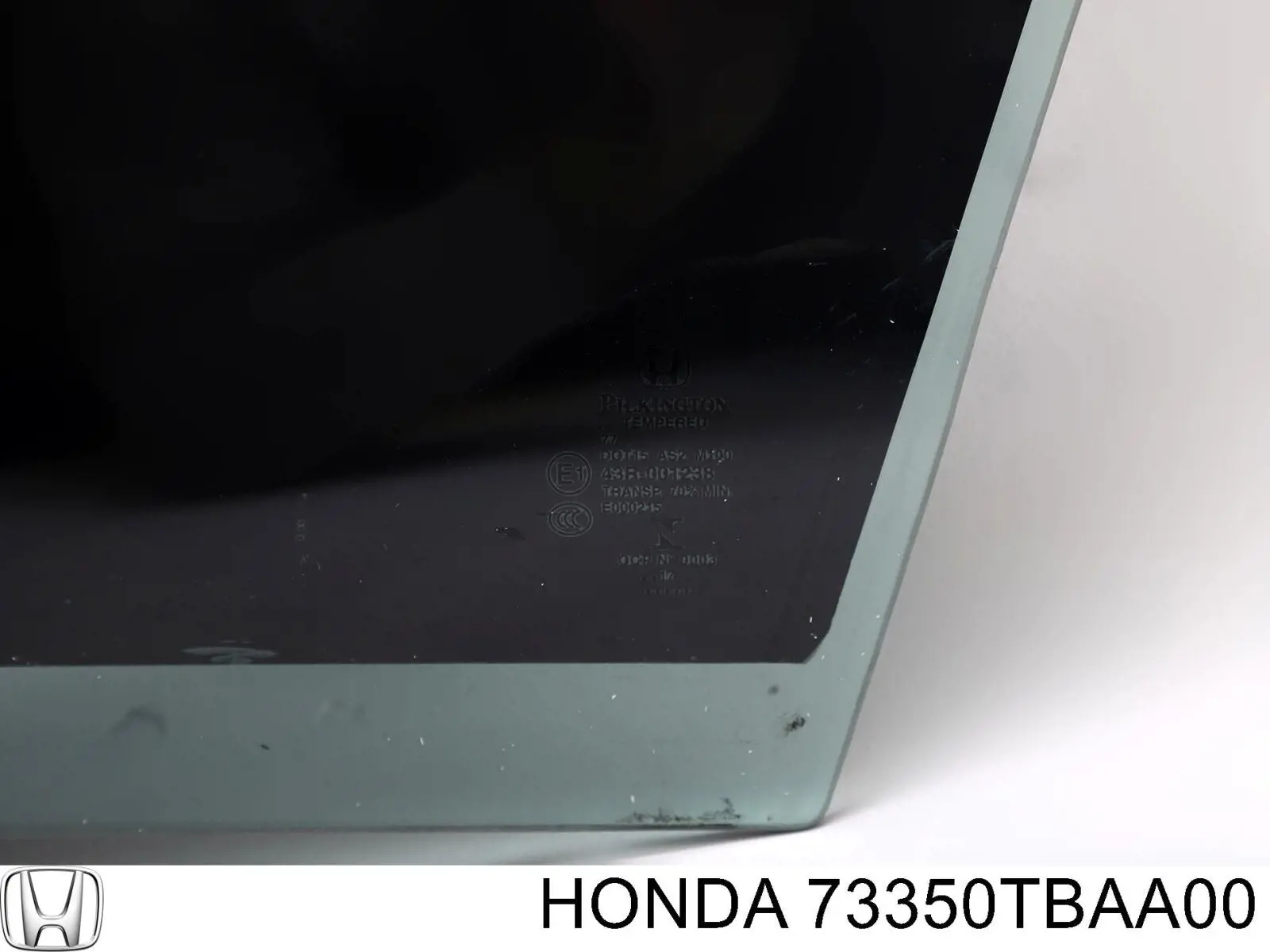 73350TBAA00 Honda Стекло двери передней левой
