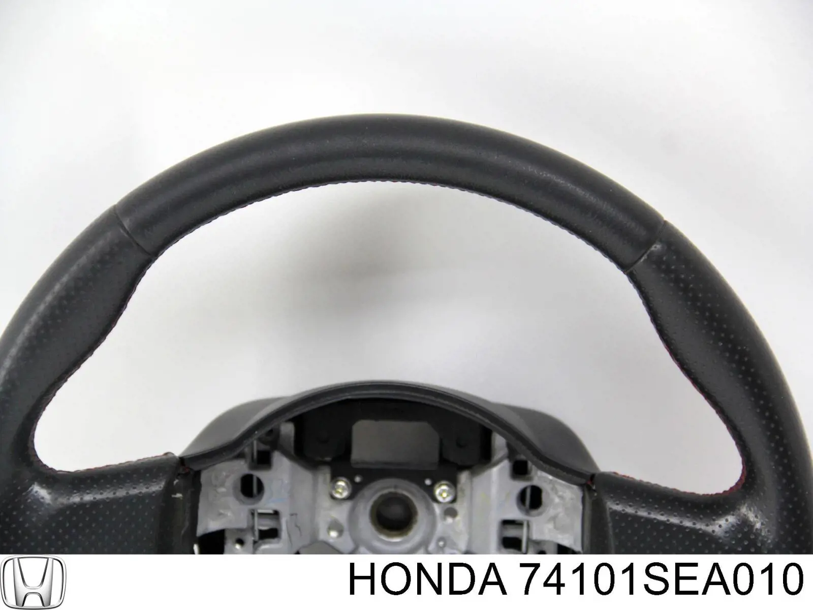 Подкрылок крыла переднего правый Honda 74101SEA010
