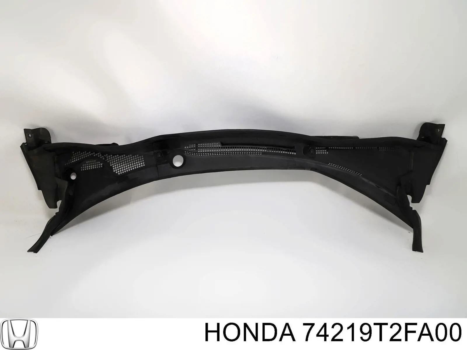 Решетка дворников правая Honda 74219T2FA00