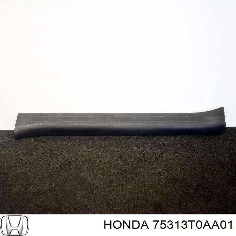 Молдинг двери задней правой Honda 75313T0AA01 цена, от 62.08 USD