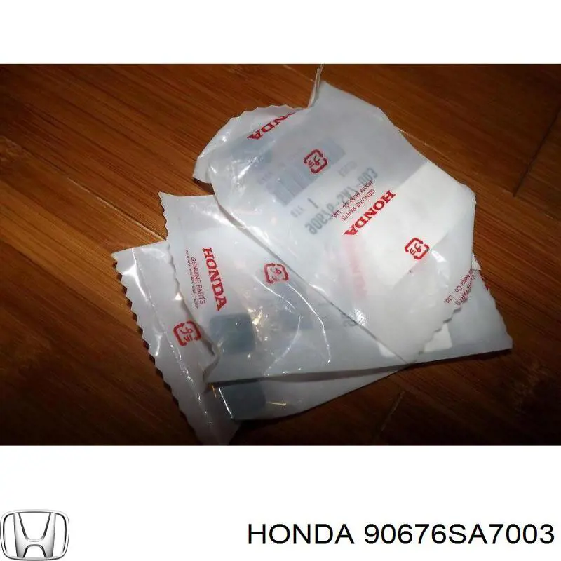 Пистон (клип) крепления подкрылка переднего крыла Honda 90676SA7003