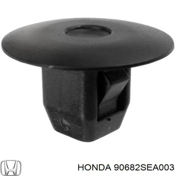 Пистон (клип) крепления подкрылка переднего крыла на Honda Civic VIII 