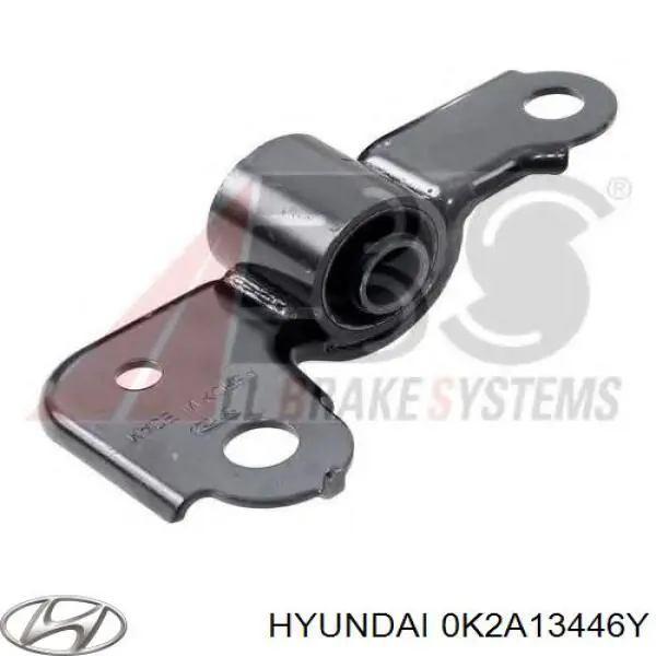 Сайлентблок переднего нижнего рычага Hyundai/Kia 0K2A13446Y