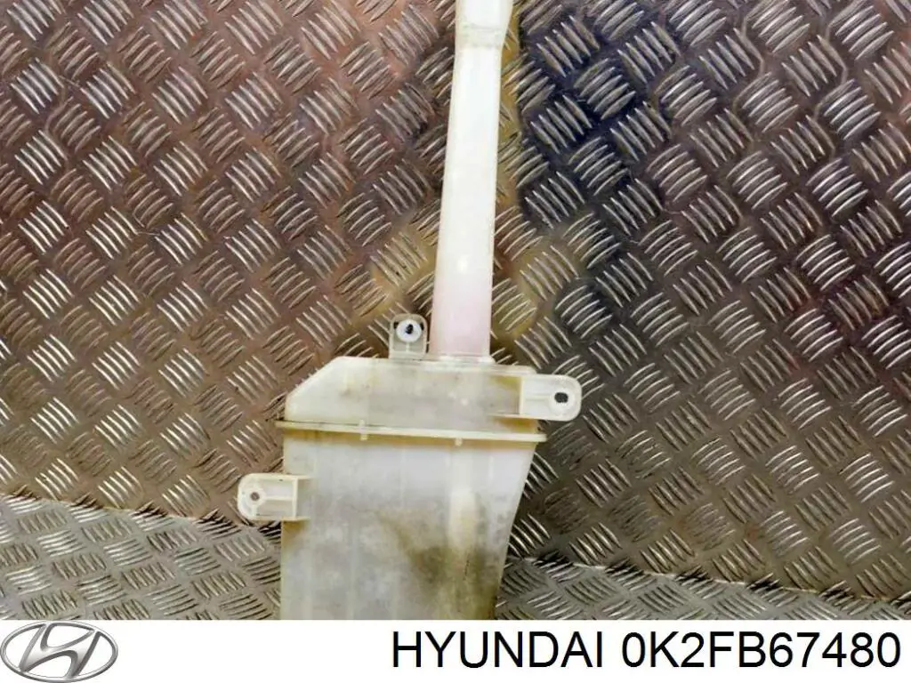 Бачок омывателя лобового стекла Hyundai/Kia 0K2FB67480 цена, от 40.29 USD