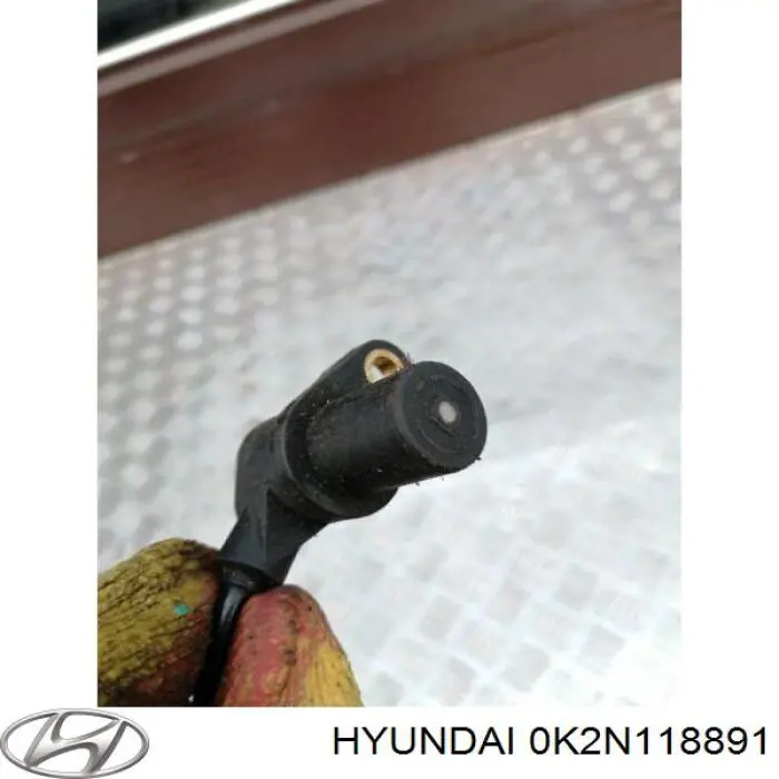 Купить 0K2N118891 Hyundai/Kia Датчик оборотов коленвала
