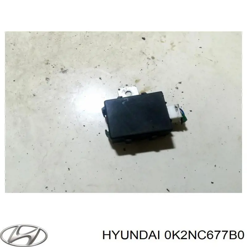 Модуль управления (ЭБУ) иммобилайзером 0K2NC677B0 Hyundai/Kia