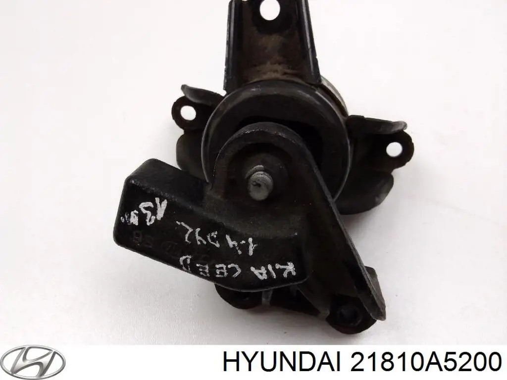 Подушка (опора) двигателя правая на Хундай И30 GDH (Hyundai I30)