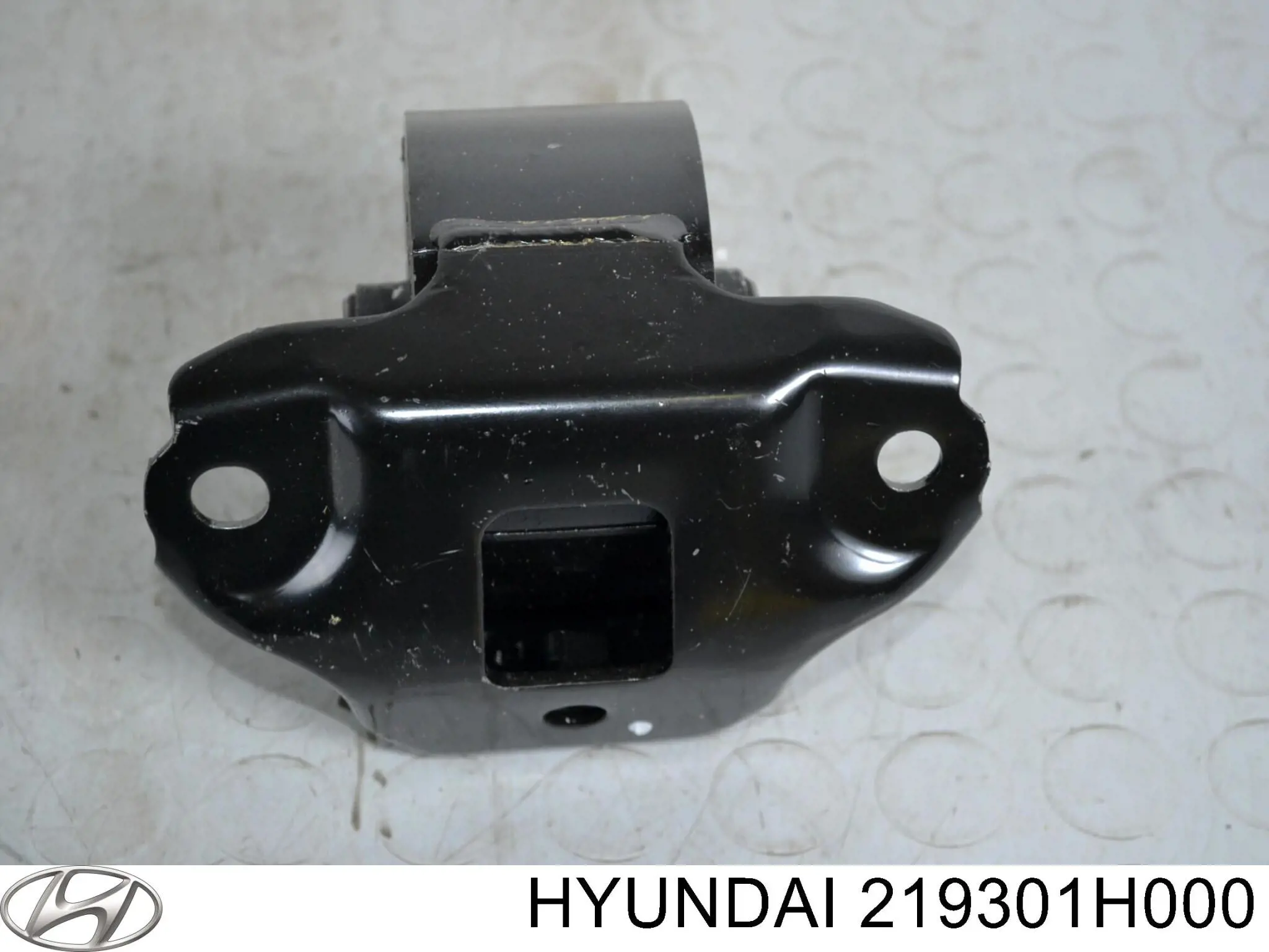 219301H000 Hyundai/Kia Задняя подушка двигателя