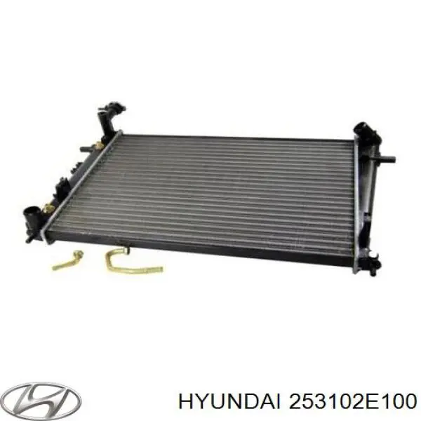 Радиатор охлаждения двигателя HYUNDAI 253102E100
