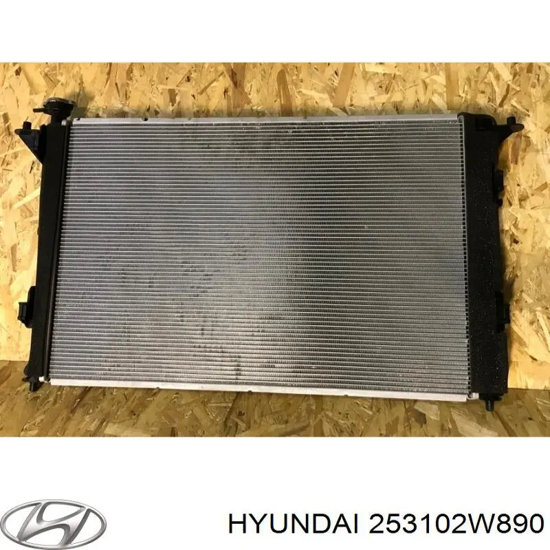 253102W890 Hyundai/Kia Радиатор основной