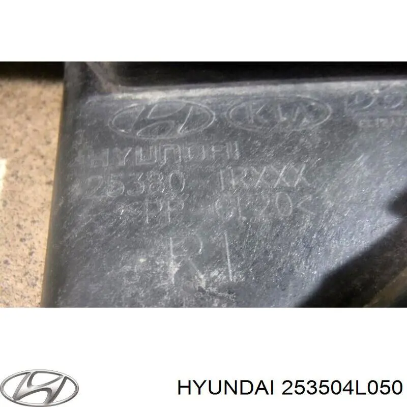Диффузор радиатора 253504L050 Hyundai/Kia