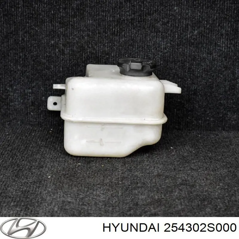 Бачок системы охлаждения расширительный на Hyundai I40 VF