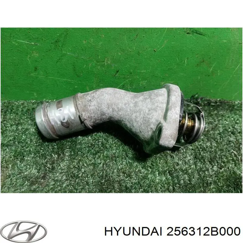 Купить 256312B000 Hyundai/Kia Крышка термостата