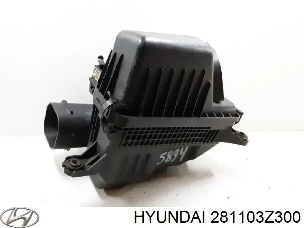 Корпус воздушного фильтра на Hyundai I40 VF