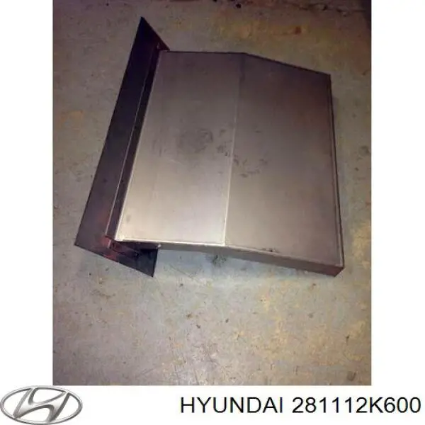 Корпус воздушного фильтра, верхняя часть 281112K600 Hyundai/Kia
