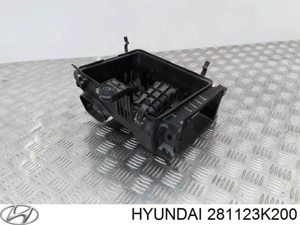 Корпус воздушного фильтра в сборе Hyundai/Kia 281123K200 цена, от 5.62 USD