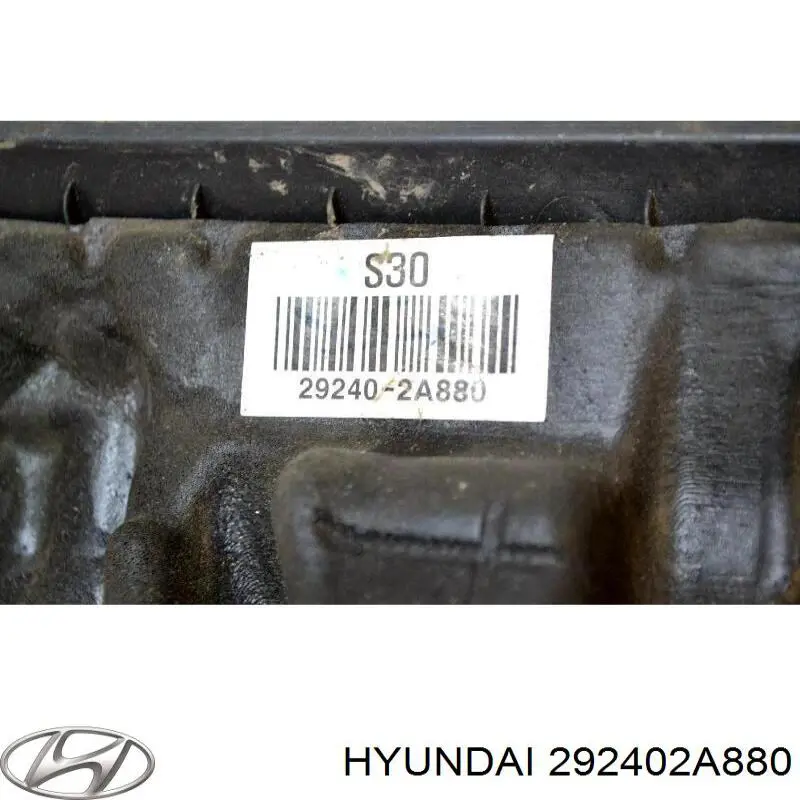 Купить 292402A880 Hyundai/Kia Крышка двигателя