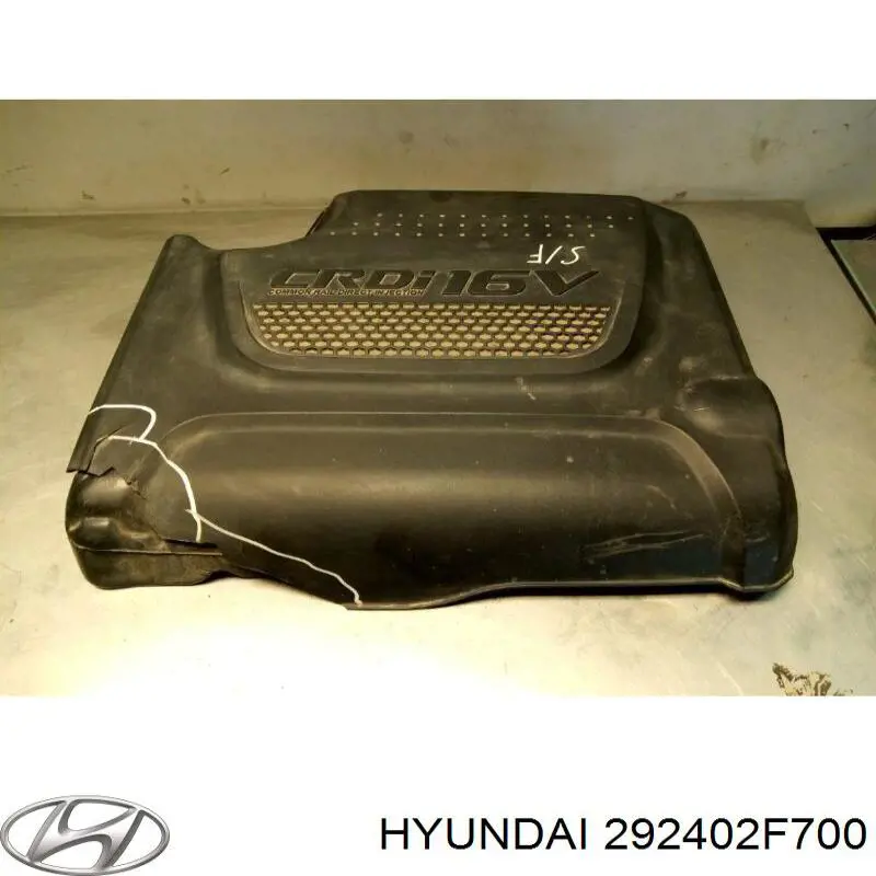 Крышка мотора декоративная на Hyundai Santa Fe III 