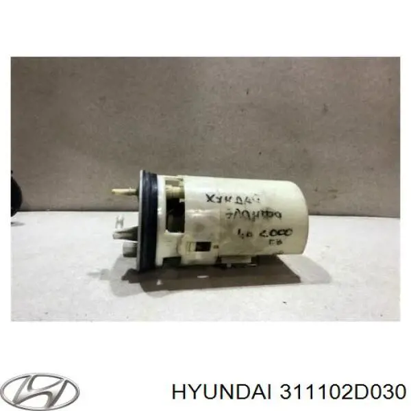 Модуль топливного насоса с датчиком уровня топлива на Hyundai Coupe GK