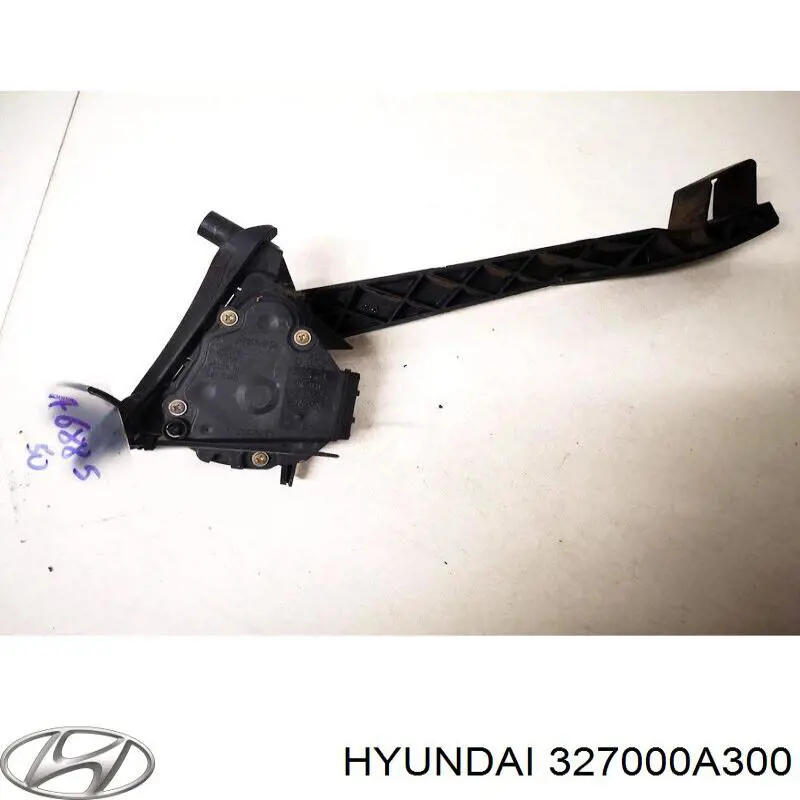 327000A300 Hyundai/Kia Педали газа
