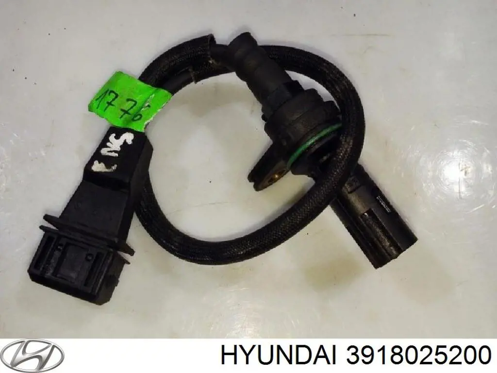 Купить 3918025200 Hyundai/Kia Датчик оборотов коленвала