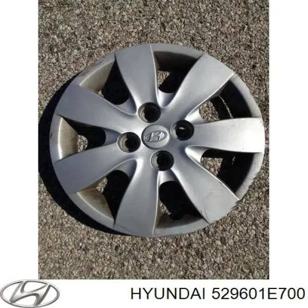 Купить 529601E700 Chrysler Колпаки