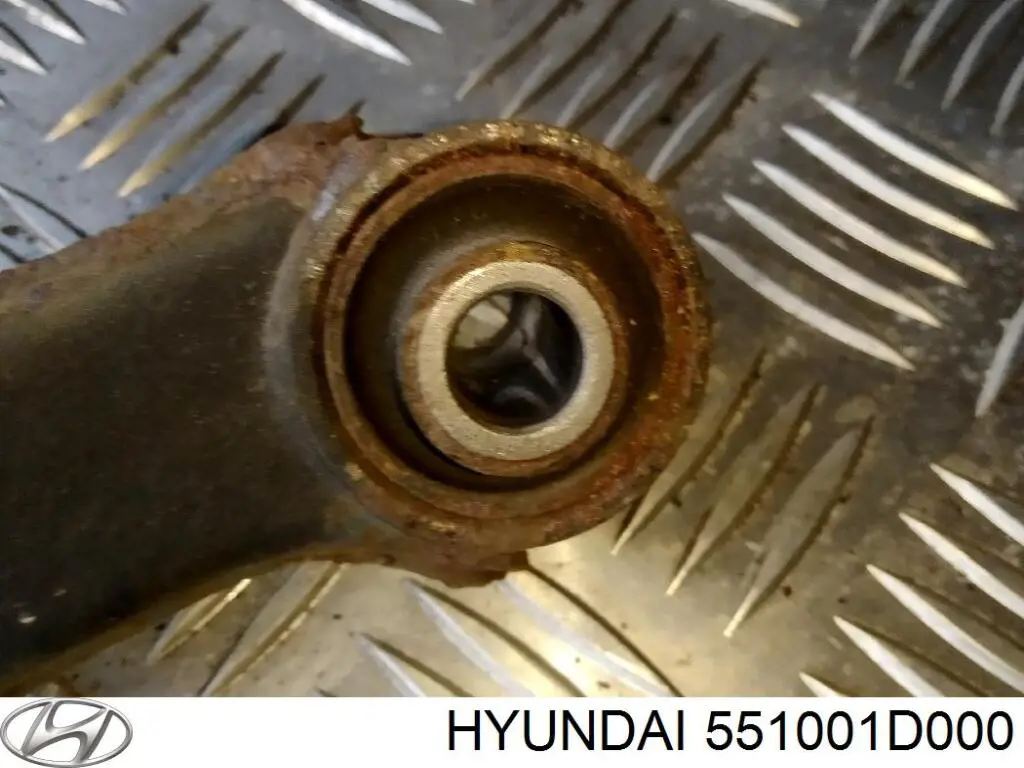 Купить 551001D000 Hyundai/Kia Рычаг задней подвески верхний