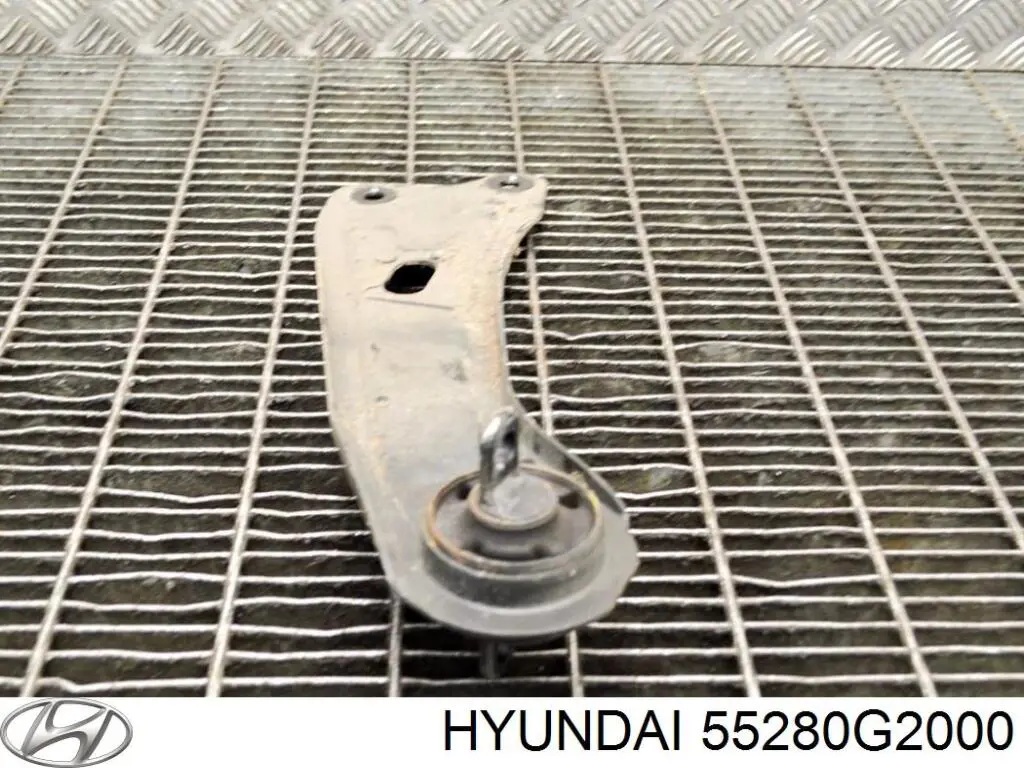 55280G2000 Hyundai/Kia braço oscilante (tração longitudinal inferior direito de suspensão traseira)