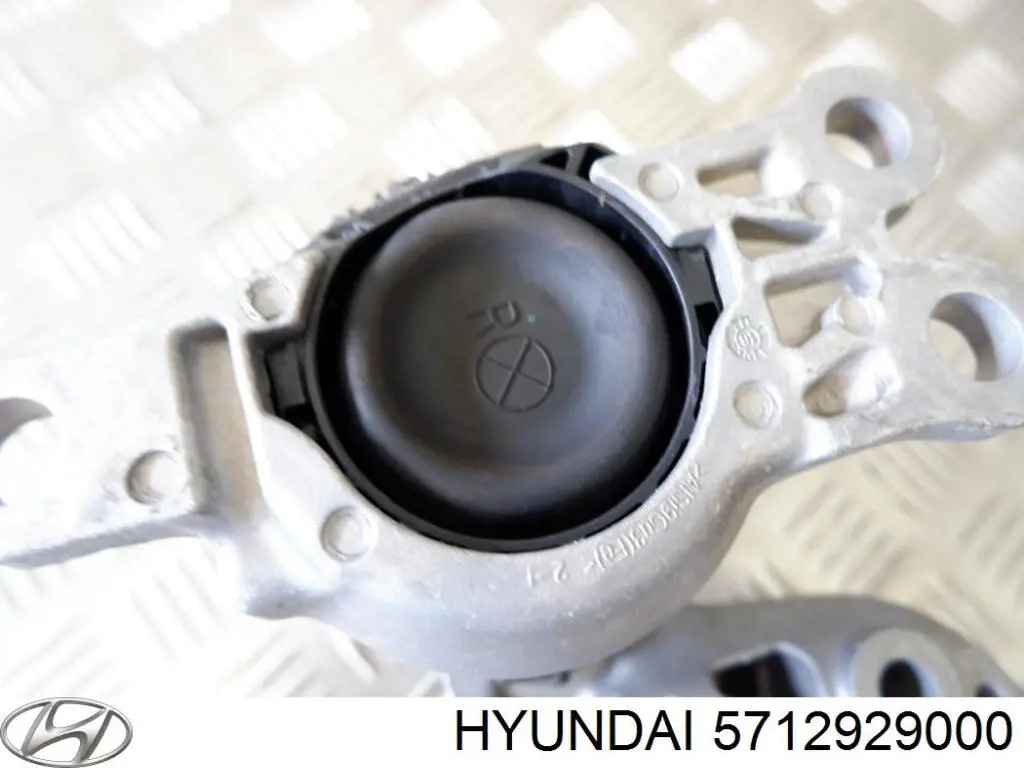  571422D000 Hyundai/Kia