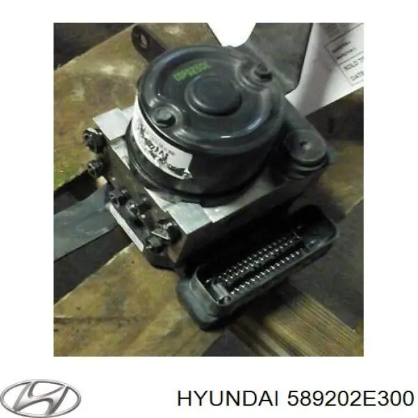 589202E300 Hyundai/Kia Блок ABS гидравлический