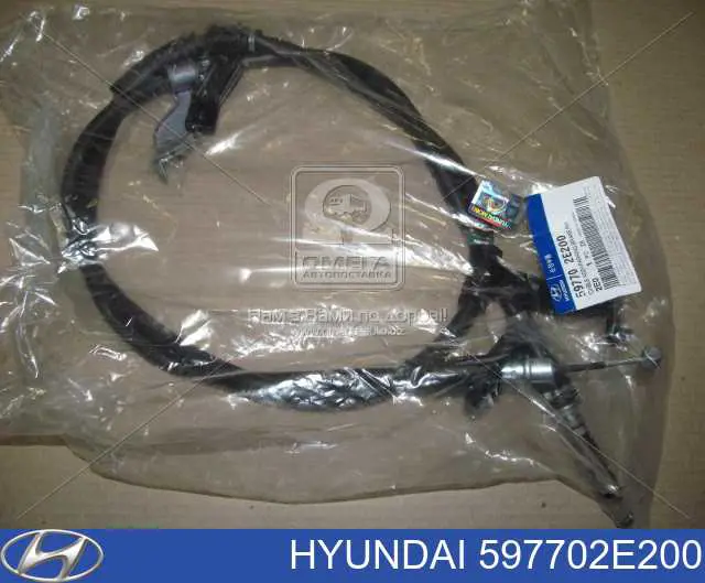 597702E200 Hyundai/Kia cabo do freio de estacionamento traseiro direito