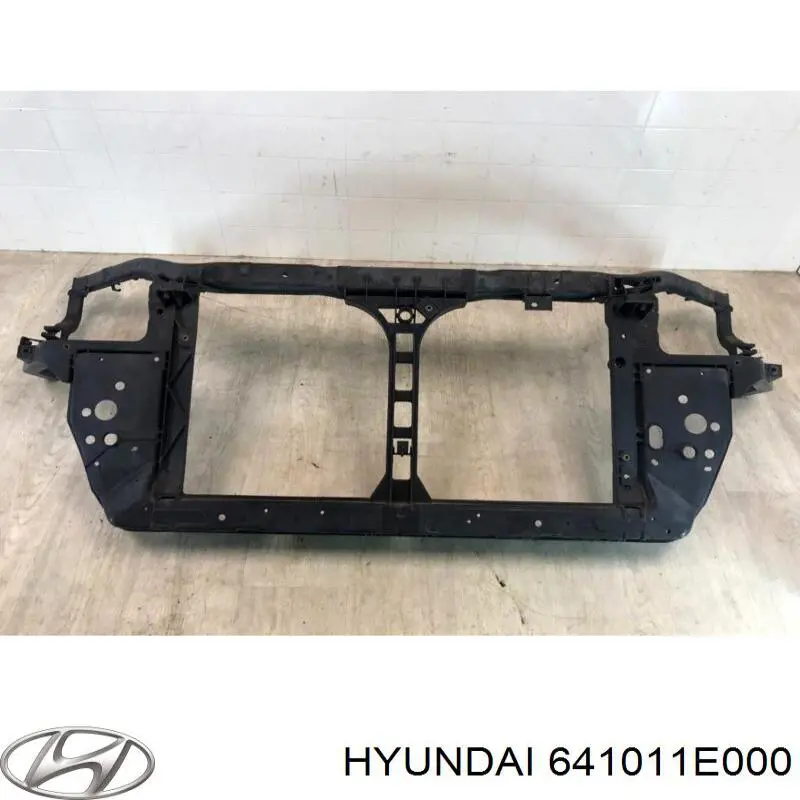 641011E000 Hyundai/Kia суппорт радиатора в сборе (монтажная панель крепления фар)