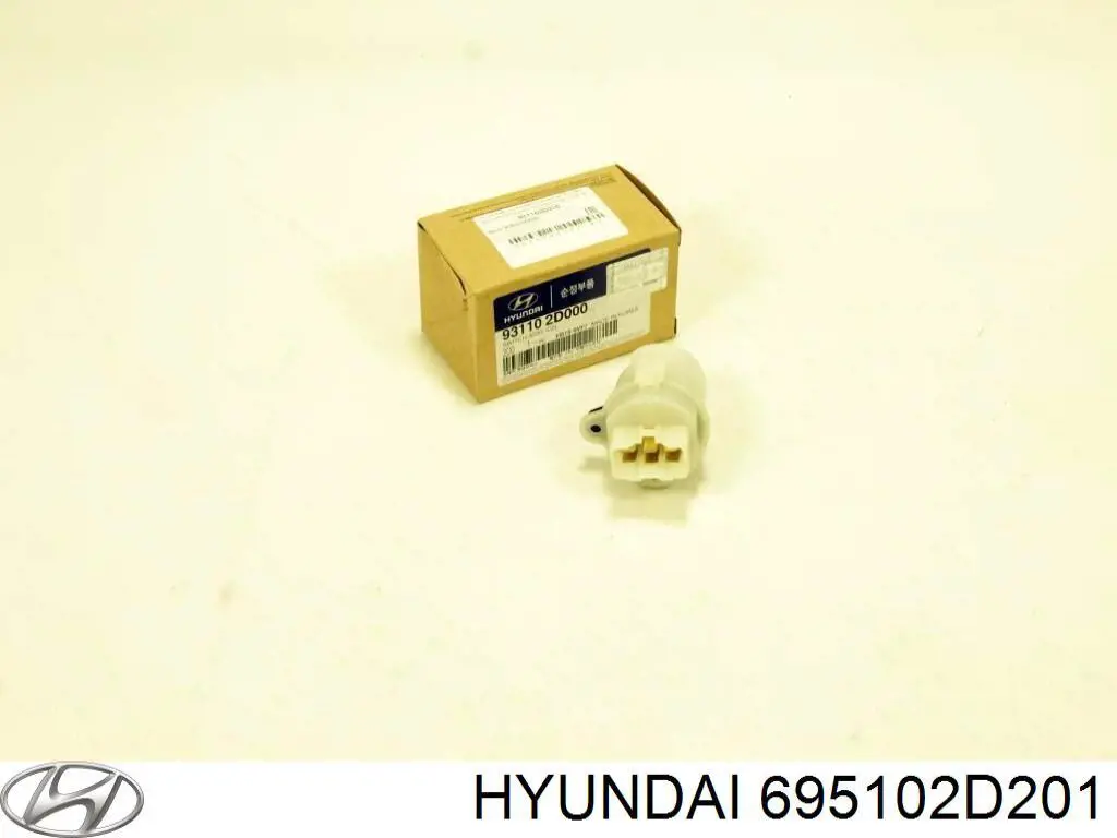 Лючок бензобака 695102D201 Hyundai/Kia