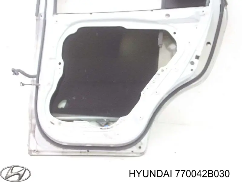 Купить 770042B030 Hyundai/Kia Дверь задняя в сборе