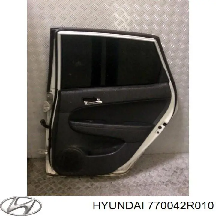 Дверь пассажирская задняя правая Hyundai/Kia 770042R010 цена, от 107.69 USD