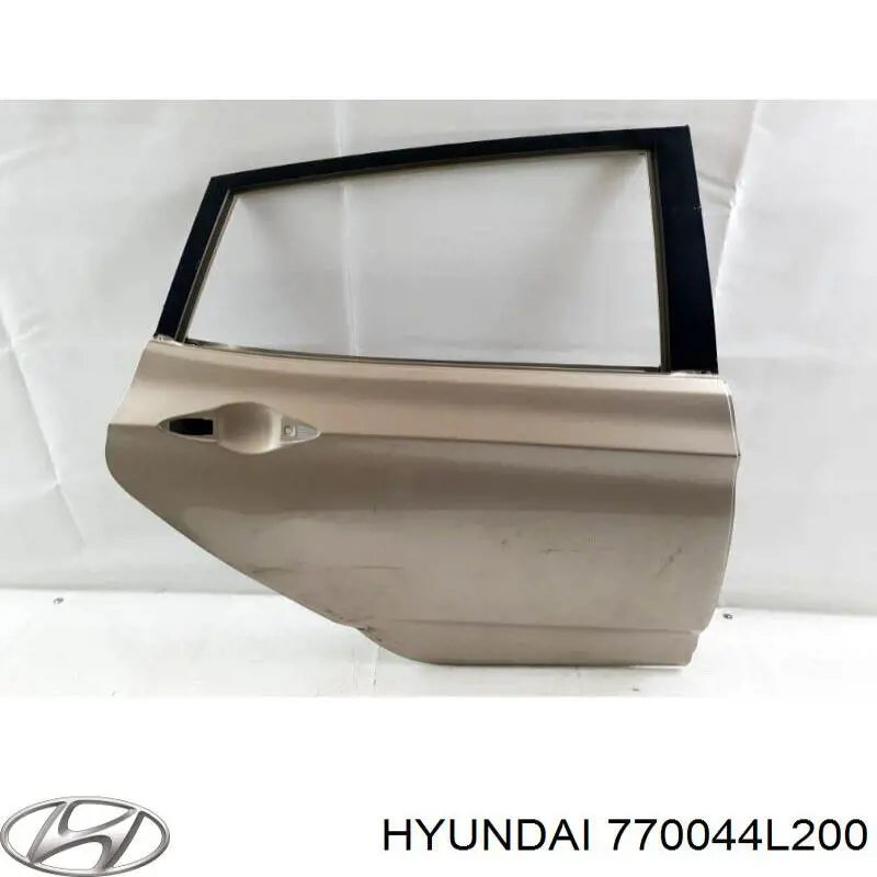 Купить 770044L200 Hyundai/Kia Дверь задняя в сборе