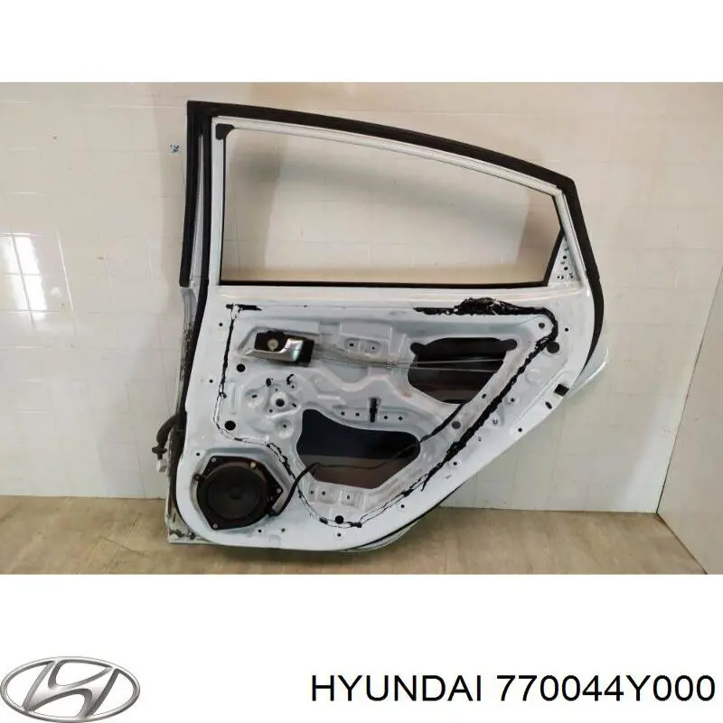Дверь пассажирская задняя правая Hyundai/Kia 770044Y000 цена, от 451.98 USD