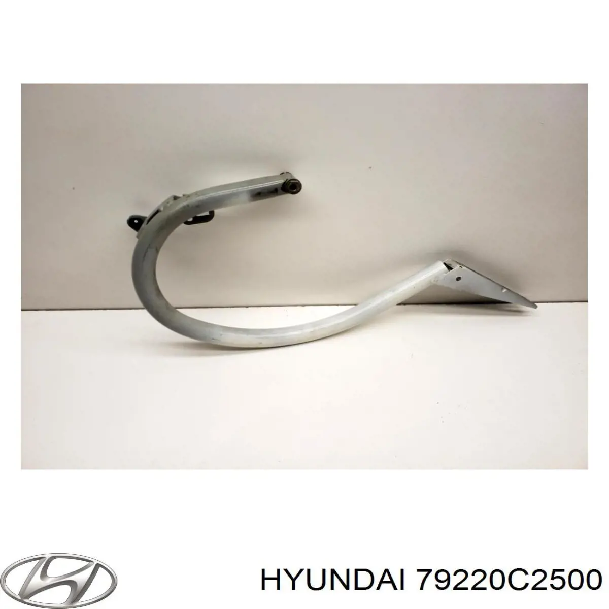  Hyundai/Kia 79220C2500 цена, от 51.35 USD
